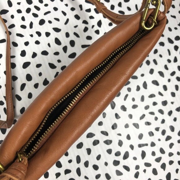 MADEWELL $110 Puffy Crossbody Leather Bag English Saddle NI331 - Picture 3 of 6